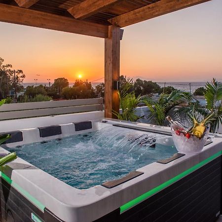 Odyssea Top View & Hot Jacuzzi Front Beach Kremastí Exterior foto