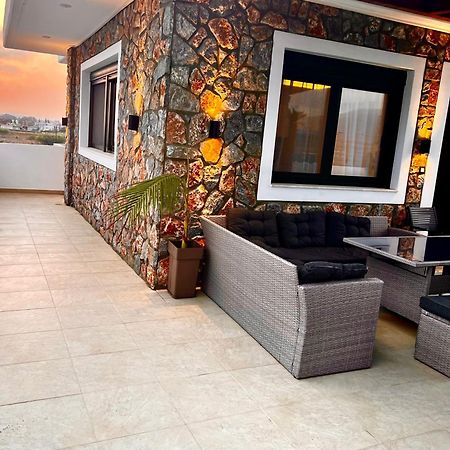 Odyssea Top View & Hot Jacuzzi Front Beach Kremastí Exterior foto