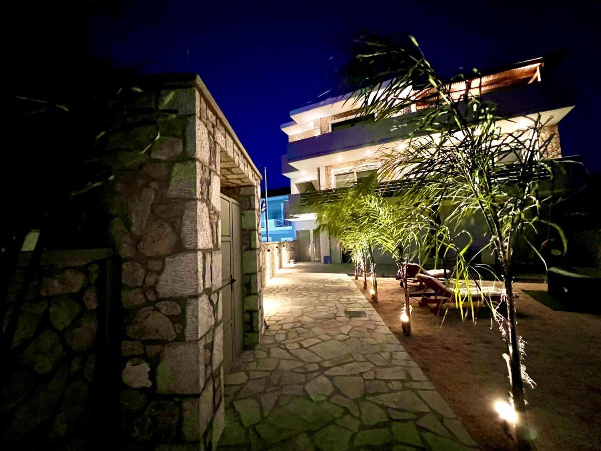 Odyssea Top View & Hot Jacuzzi Front Beach Kremastí Exterior foto